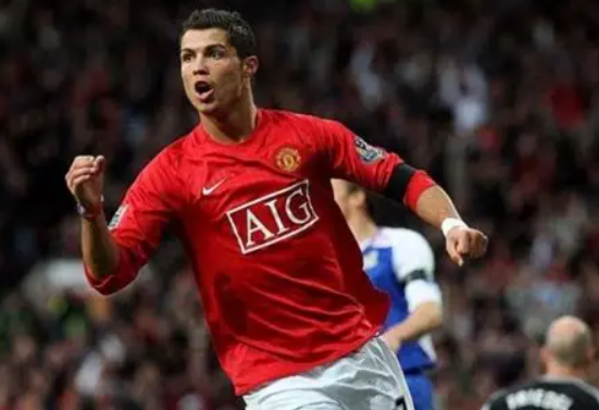 C罗950球里程碑闪耀<a href='/news/tag/1121803.html' style='color: blue;'>沙特联赛</a>,利雅得胜利完胜哈森姆